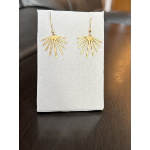 Sunbursts Gold Plated Earrings~Drop Hook~Lightweight - Picture 1 of 4